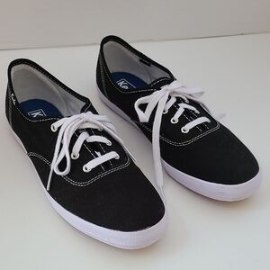 Keds Ortholte Black Sneakers with White Accents Size 7.5